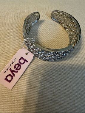 Bling Formal Wedding Party Beya Pave Crystal Cuff Bracelet Silver Tone jewelry